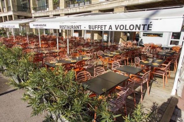 Les Buffets du Vieux Port