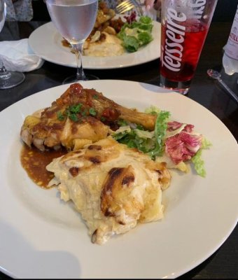 Le Cafe de la Place