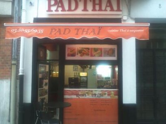 Pad thai