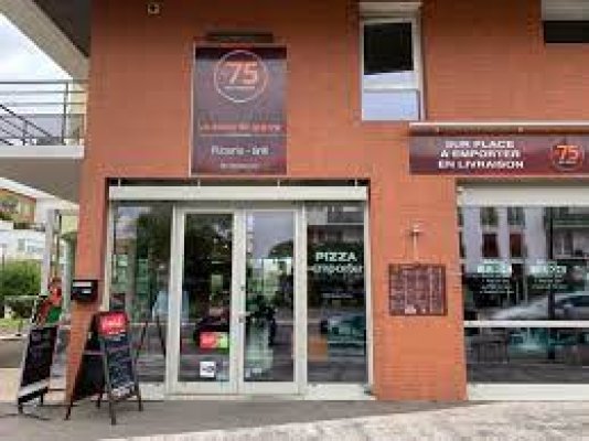 Restaurant Pizzeria Le 75 sur place emporter livraison pizza burger poulet