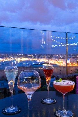 Le Dantes Skylounge