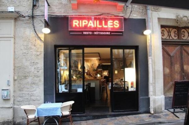 Ripailles