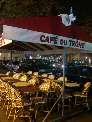 Le Café du Trône