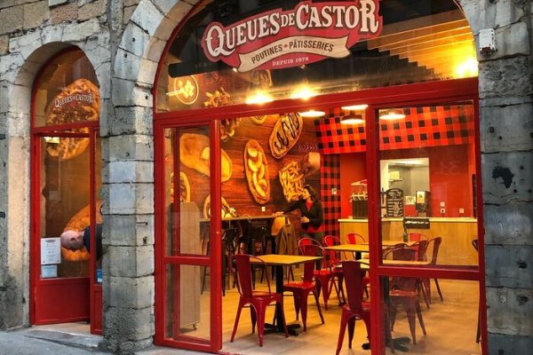 Queues De Castor
