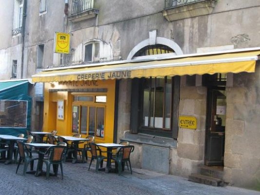 Creperie jaune