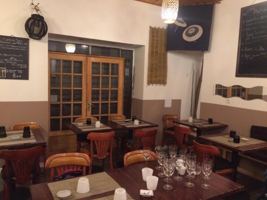 Sushi Street Café