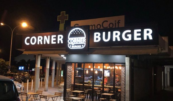 Corner Burger