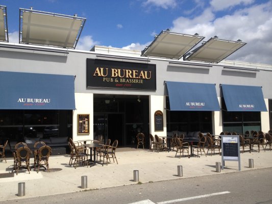 Au Bureau