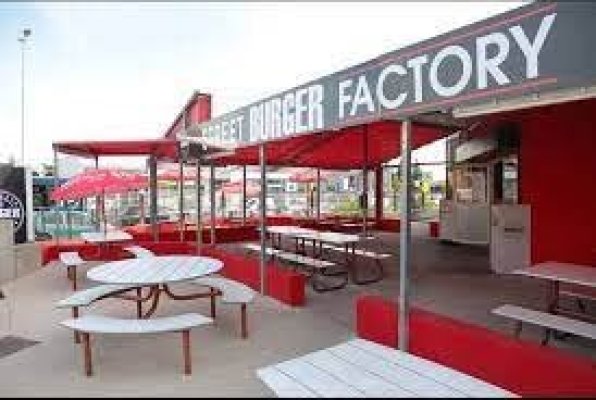 Street Burger Factory
